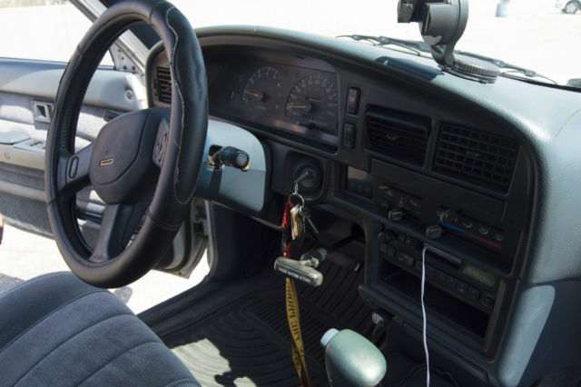 1990 Toyota 4Runner - photo 8