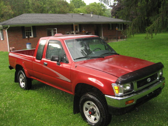 TOYOTA 4X4 EXT CAB PICKUP 1994 Toyota Tacoma