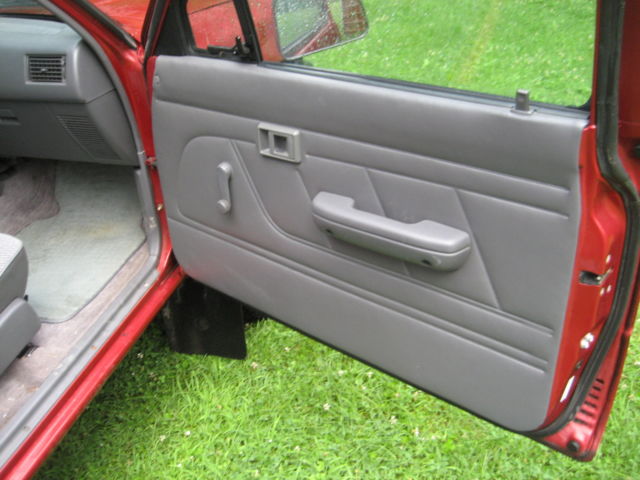 1994 Toyota Tacoma - photo 12