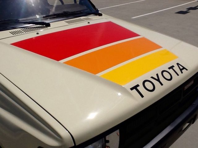1985 Toyota Pickup SR5 Pickup Truck - photo 8