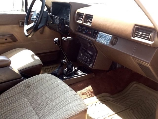 1985 Toyota Pickup SR5 Pickup Truck - photo 9