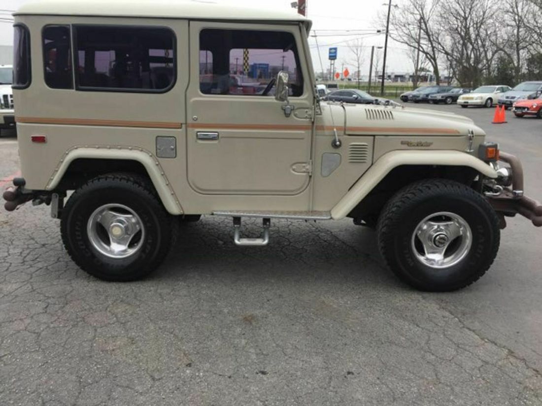 1979 Toyota Land Cruiser 4X4 - photo 5