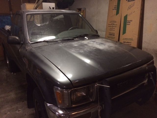 Toyota 4x4 Pick Up (not running) 1990 Toyota 4x4 Pick Up