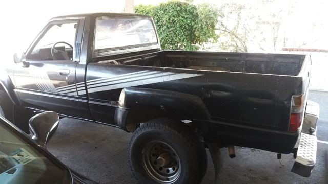 1987 Toyota Tacoma - photo 4