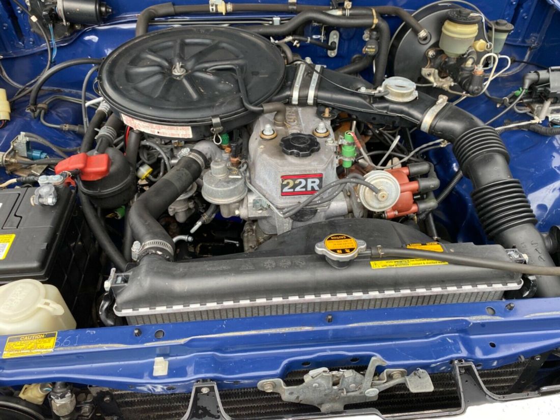 1987 Toyota Pickup Deluxe - photo 11