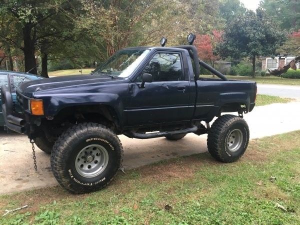 1984 Toyota Pickup - photo 3