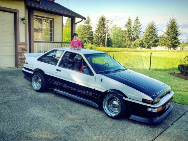 Toyota AE86 gts coupe 1987 Toyota Corolla GT-S