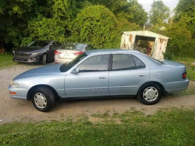 1992 Toyota Camry Le - photo 11