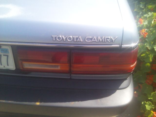 1991 Toyota Camry - photo 3