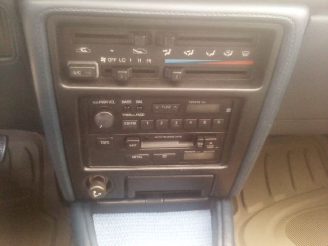 1991 Toyota Camry - photo 6
