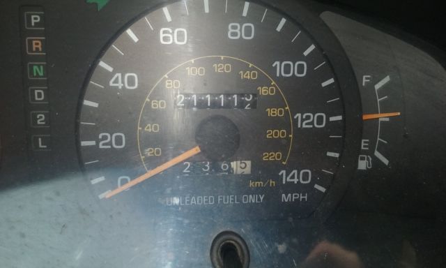 1993 Toyota Camry LE Sedan 4-Door - photo 5
