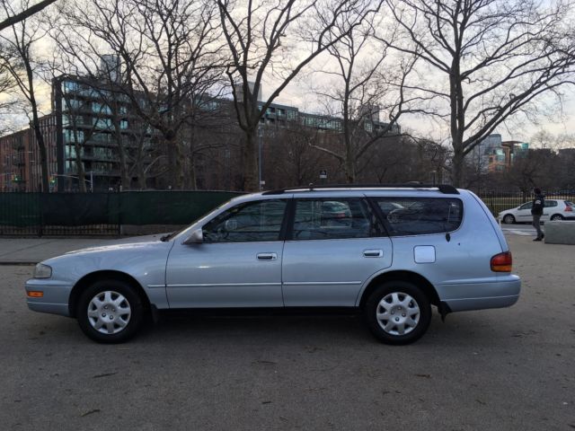 1994 Toyota Camry - photo 2