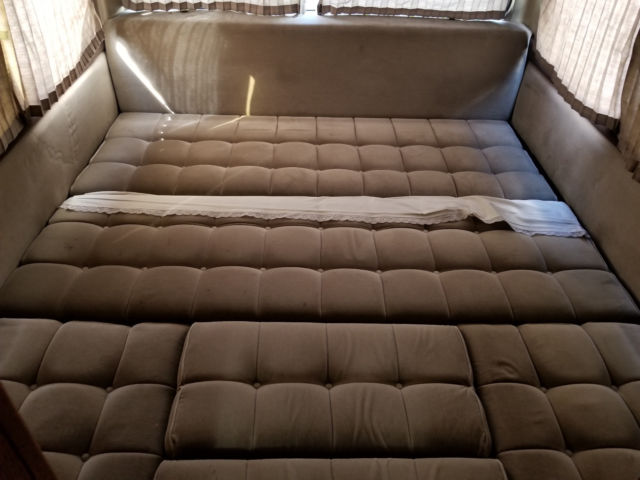 1992 Toyota Coaster Camping Saloon - photo 2