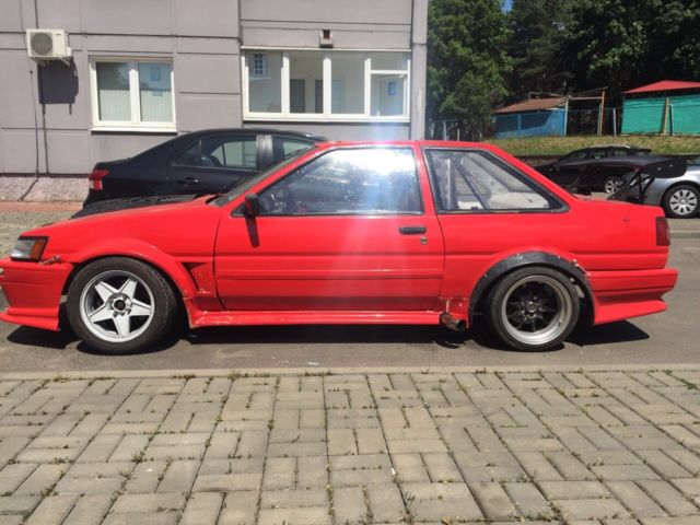 1985 Toyota Corolla - photo 2
