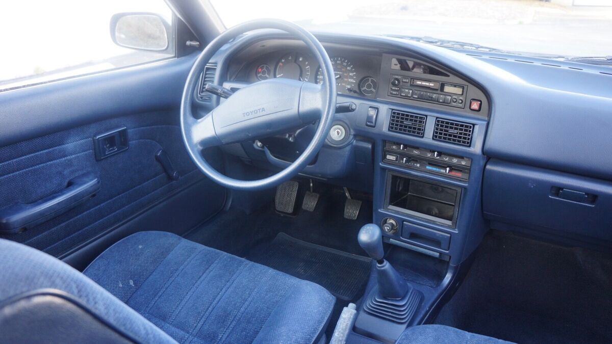 1991 Toyota Corolla DLX - photo 9