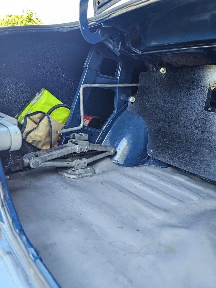 1975 Toyota Corolla - photo 13
