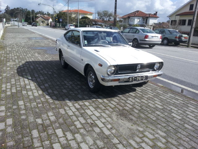 1976 Toyota Corolla SR5 Hardtop 2 portas - photo 2