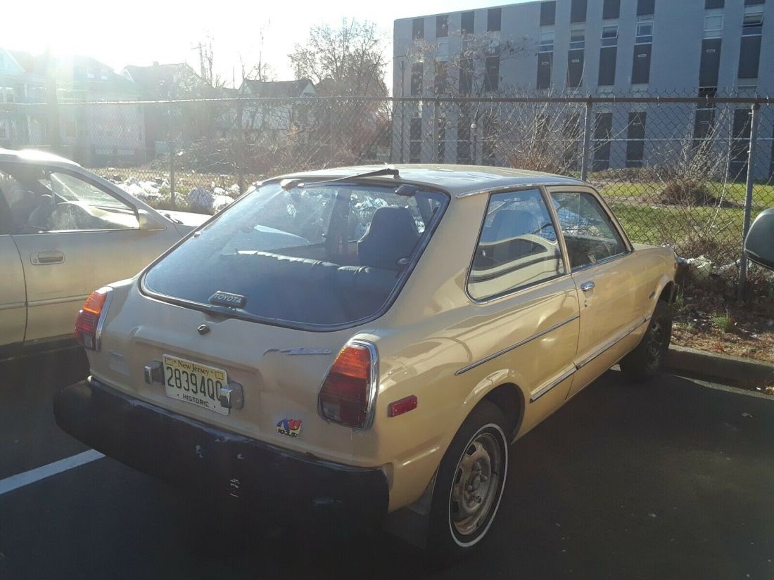 1980 Toyota Corolla - photo 2