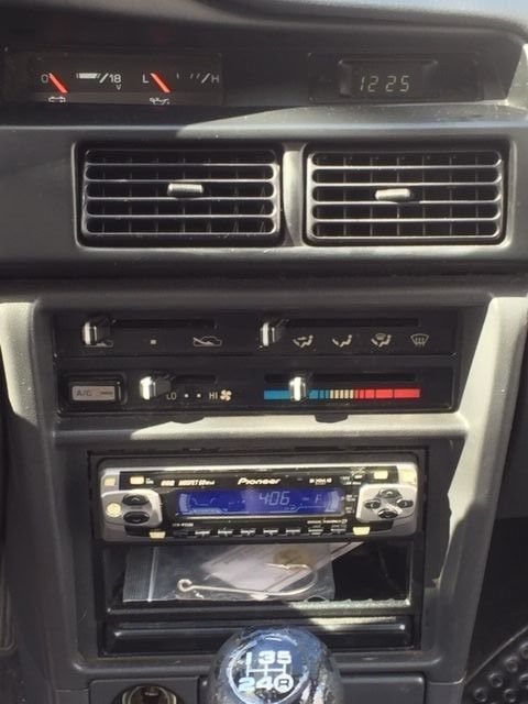 1990 Toyota Corolla - photo 7