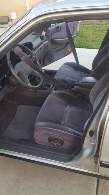 1989 Toyota Cressida Grey Accent and Velour - photo 10