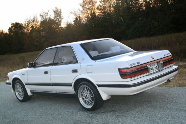 1989 Toyota Crown ROYAL SALOON - photo 4
