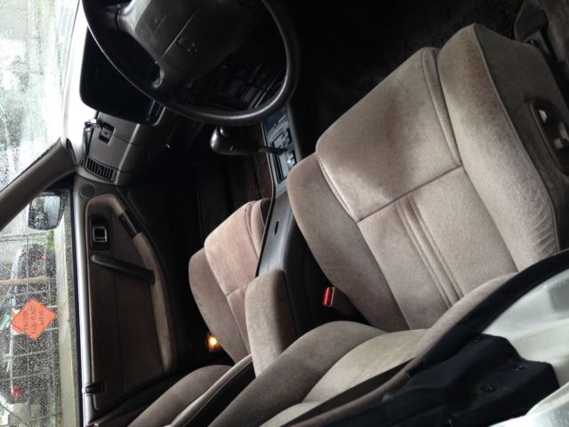 1990 Toyota Crown Royal Saloon - photo 3