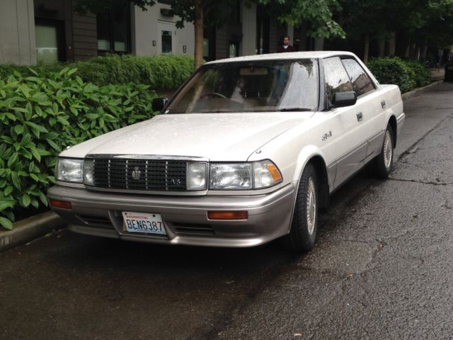 1990 Toyota Crown Royal Saloon - photo 6
