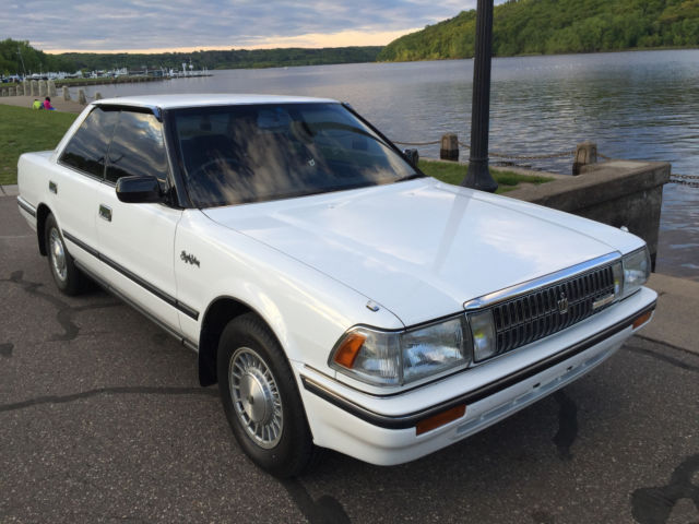 1980 Toyota Crown Royal Saloon - photo 2