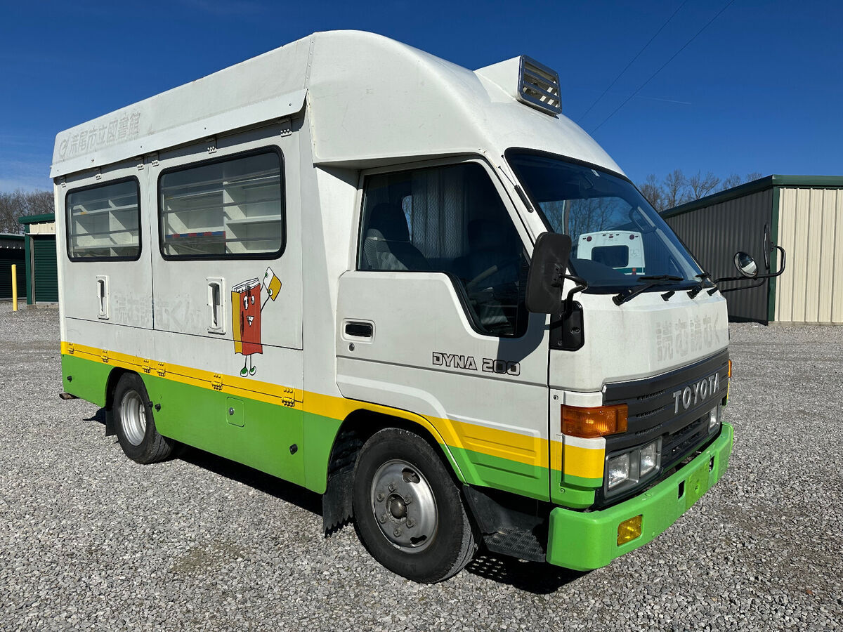 1993 Toyota Dyna 200 - photo 10
