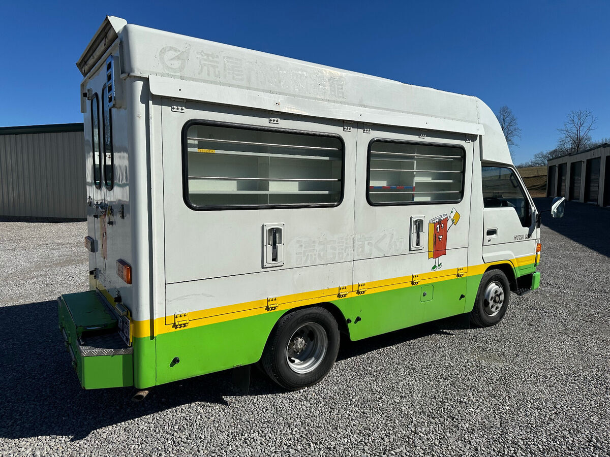 1993 Toyota Dyna 200 - photo 11