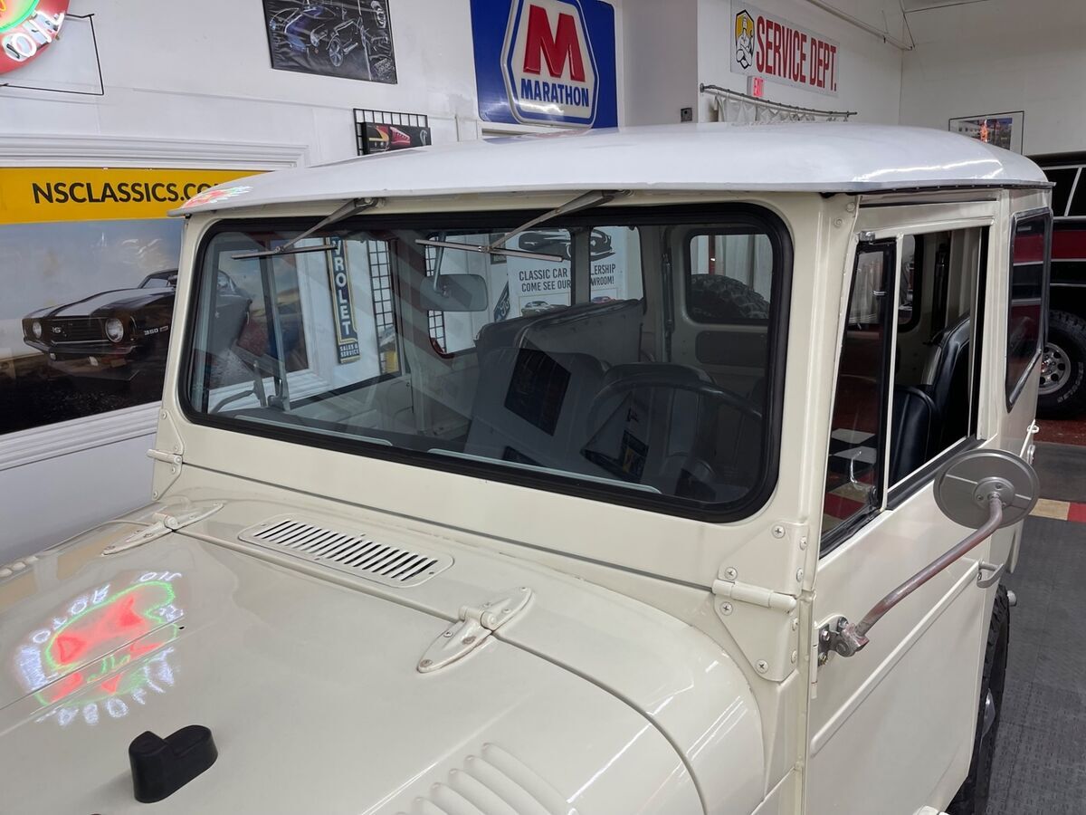 1972 Toyota FJ 40 - VINTAGE SUV - 4 WHEEL DRIVE -SEE VIDEO - photo 10