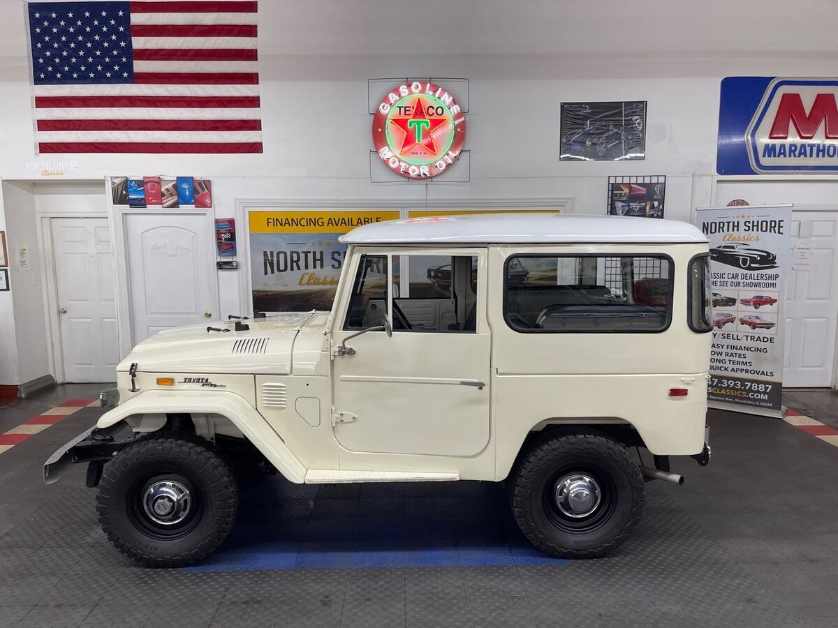1972 Toyota FJ 40 - VINTAGE SUV - 4 WHEEL DRIVE -SEE VIDEO - photo 4