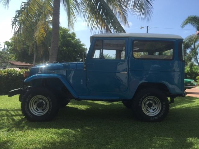 1967 Toyota FJ Cruiser - photo 3