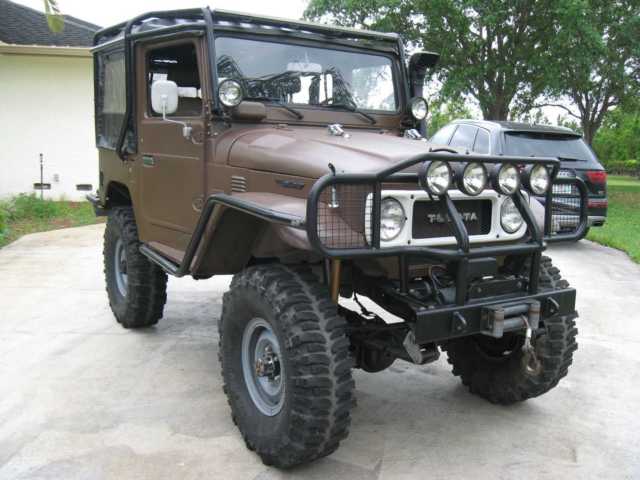 1980 Toyota Land Cruiser FJ 40 RESTO- MOD 1983 - photo 2