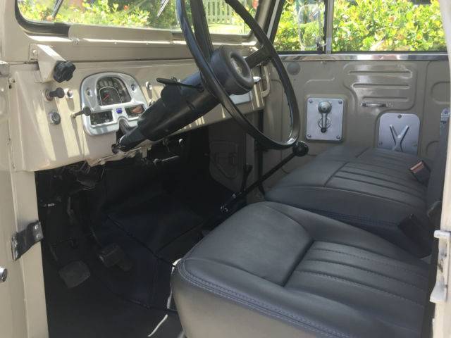 1971 Toyota Land Cruiser FJ43 - photo 6