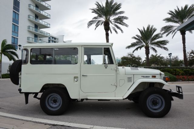 1974 Toyota Land Cruiser FJ43 - photo 5