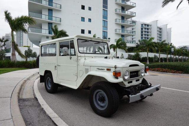 1974 Toyota Land Cruiser FJ43 - photo 2