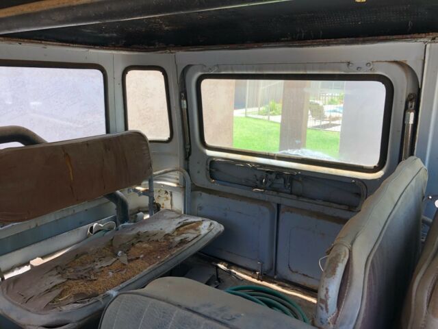 1970 Toyota Land Cruiser Red - photo 3