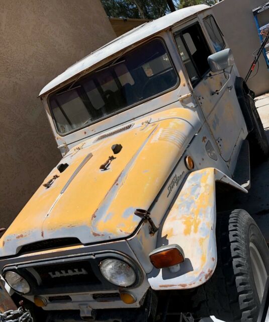 1970 Toyota Land Cruiser Red - photo 5