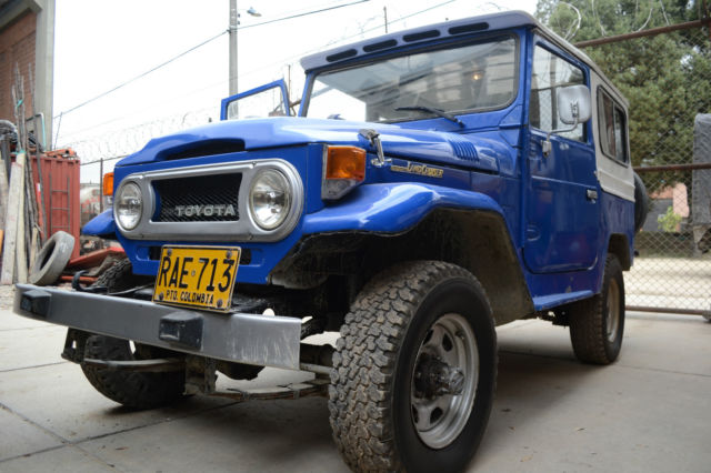 Toyota Fj40 1961 very good conditions to restoration process 1961 Toyota Land Cruiser Fj40L