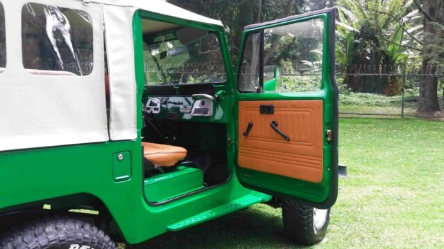 1968 Toyota FJ Cruiser - photo 8