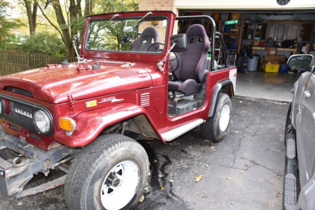 1972 Toyota Land Cruiser FJ-40 - photo 2