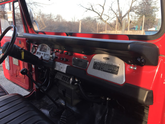 1974 Toyota Land Cruiser FJ-40 - photo 5
