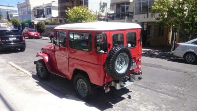 1973 Toyota Land Cruiser FJ40 - photo 7