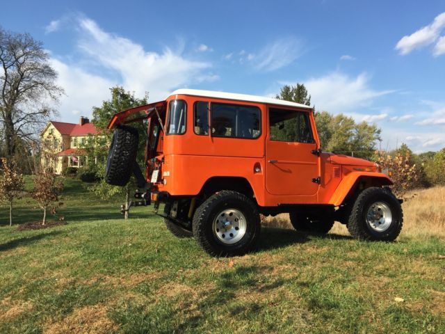 1974 Toyota Land Cruiser FJ-40 - photo 8