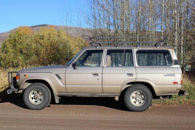 Toyota FJ60 Land Cruiser 1984 Toyota Land Cruiser