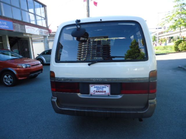 1990 Toyota Hiace Limited Edition - photo 4