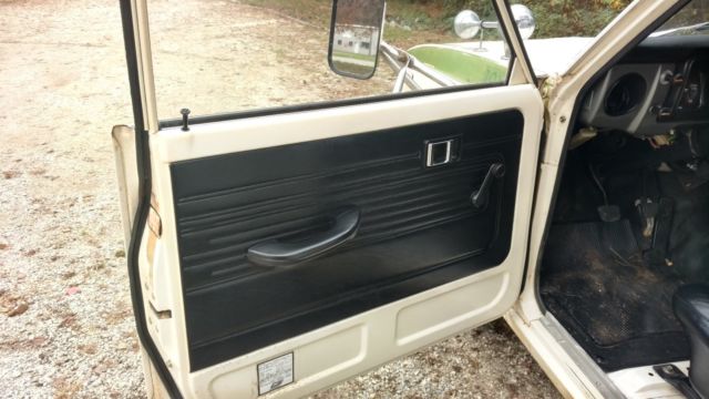 1974 Toyota Hilux - photo 8