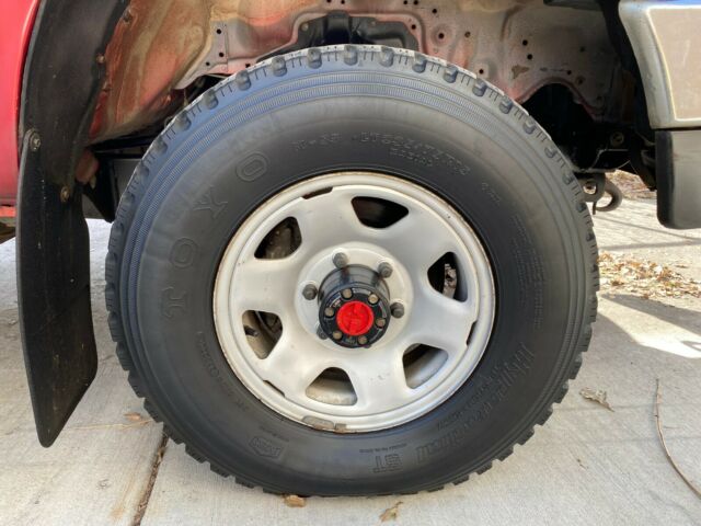 1994 Toyota Hilux DLX - photo 11