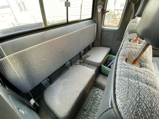 1994 Toyota Hilux DLX - photo 13